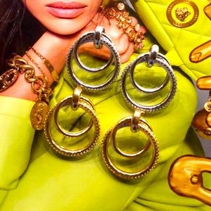 AWFH STYLE & GRACE 2024 GOLD COLLECTION